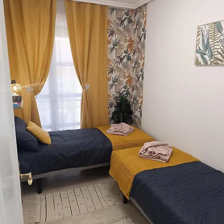 Paloma アパート トレビエハ