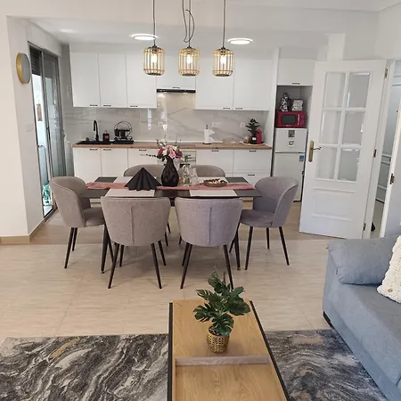 Paloma Apartment *